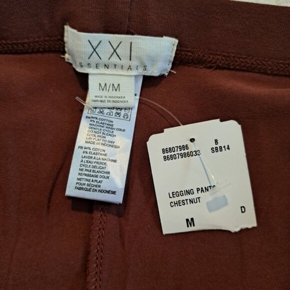 XXI Essentials women's Medium Chestnut leggings, NWT - Picture 5 of 5